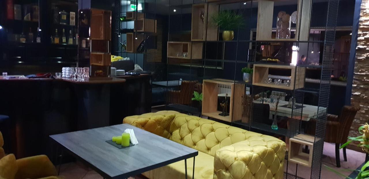 S Hotel Berane